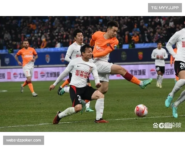 2025赛季中超保级战：青岛海牛惊险保级，武汉三镇深陷降级区